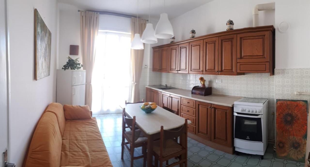 Vreni Lodge Finale Ligure Zewnętrze zdjęcie
