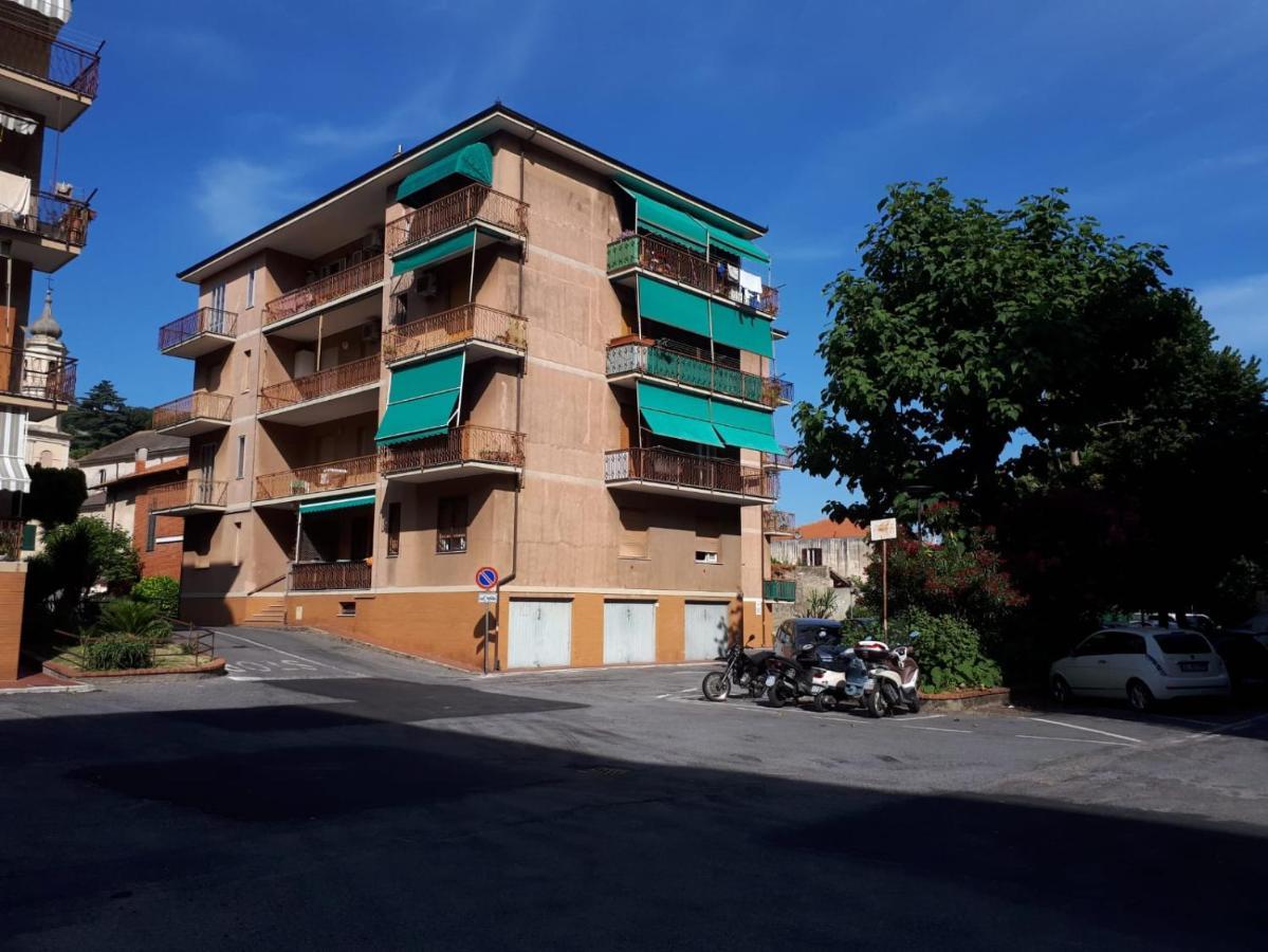 Vreni Lodge Finale Ligure Zewnętrze zdjęcie