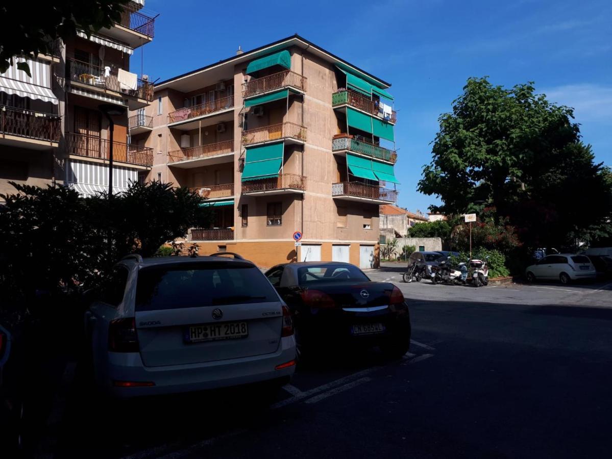 Vreni Lodge Finale Ligure Zewnętrze zdjęcie
